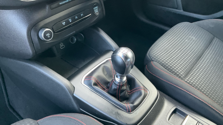 Ford Focus 1.0 EcoBoost ST-Line 5dr Petrol Hatchback